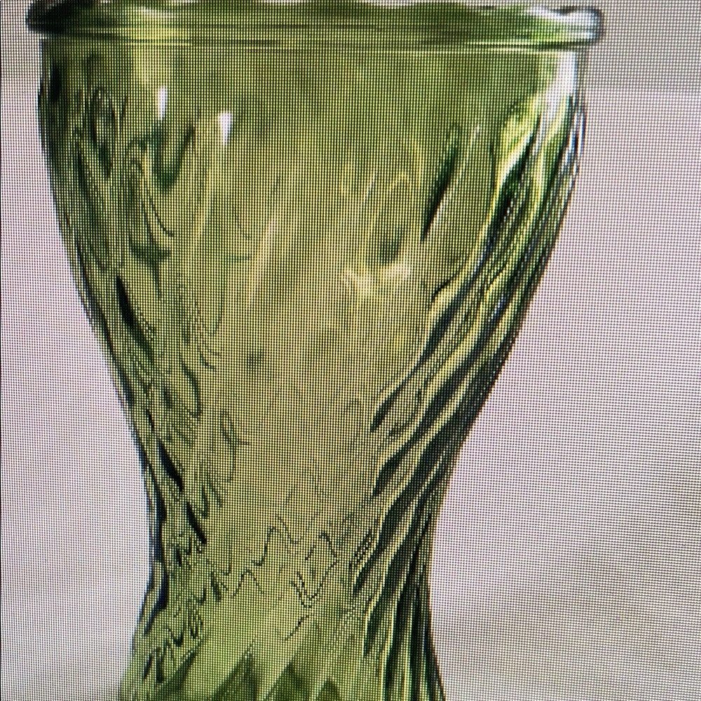 Elegant Green Glass Vase